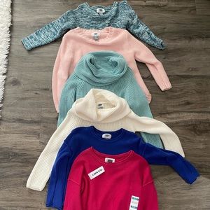 Girls 5t old navy knitted sweaters